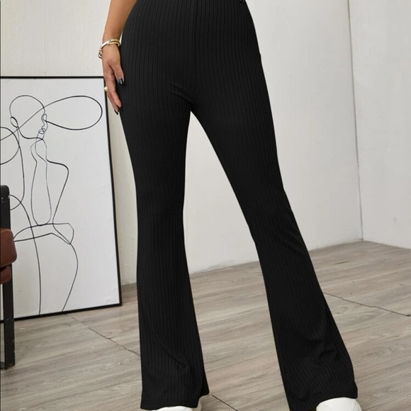 Shein Highwaisted Flared Leg Pants - Picture 4 of 4